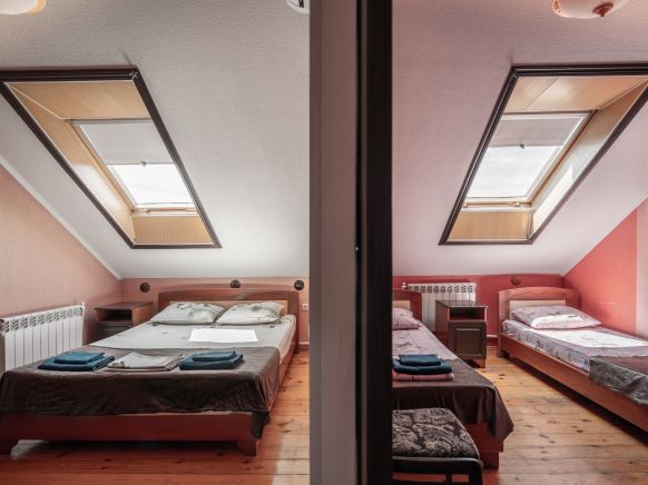 Фотография номера гостевого дома Изумруд