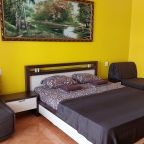 De Luxe (Делюкс с  балконом 2+2), Гостевой дом Отдых у Александра