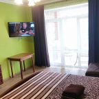De Luxe (Делюкс с  балконом 2+2), Гостевой дом Отдых у Александра