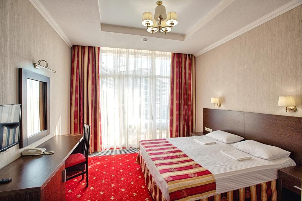 Двухместный (Стандартный двухместный номер с 1 кроватью или 2 отдельными кроватями) отеля Соната, Сочи