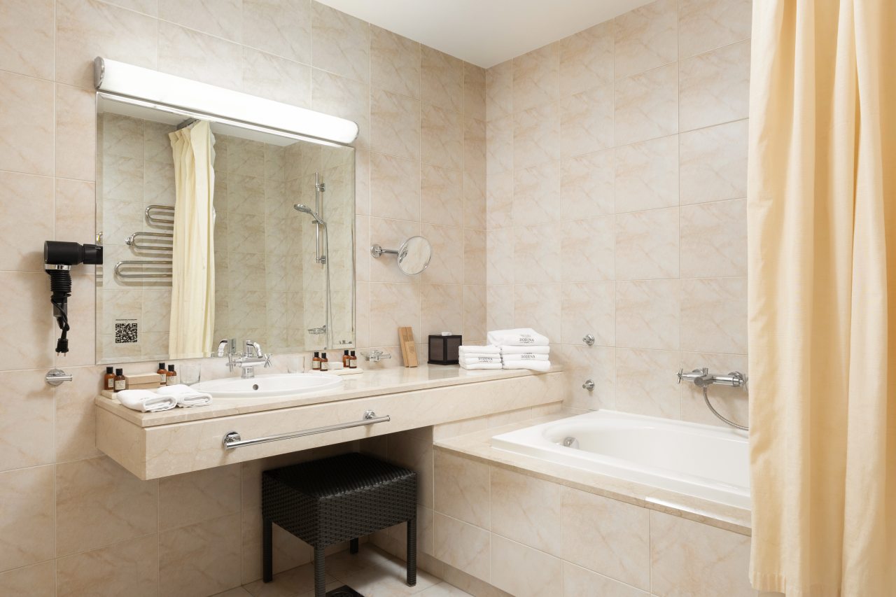 De Luxe (Делюкс с видом на море), РОДИНА Гранд Отель и СПА