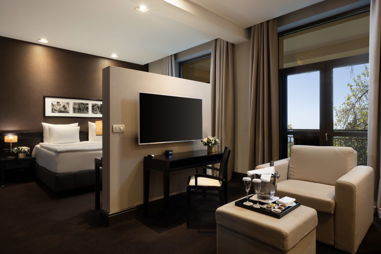 De Luxe (Делюкс с видом на море), РОДИНА Гранд Отель и СПА