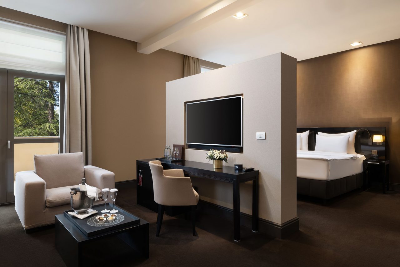 Полулюкс (Джуниор сьют), РОДИНА Гранд Отель и СПА