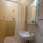 Двухместный (Комфорт ПЛЮС с балконом), Гостевой дом Волна