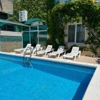 Бассейн с подогревом