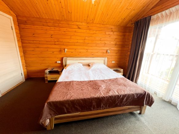 Фотография номера гостиницы Золотой берег