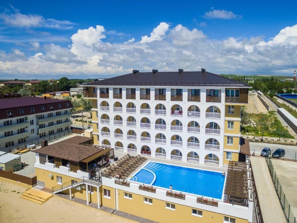 Двухместный (Двухместный номер с 1 кроватью, балконом и видом на море) отеля Ла Мелия, Анапа