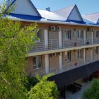 Пятиместный (С видом на парковку (№203) корпус 1), Гостиница Астон Джемете