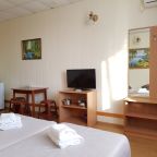Двухместный (С видом на бассейны (№206, №210) корпус 2), Гостиница Астон Джемете