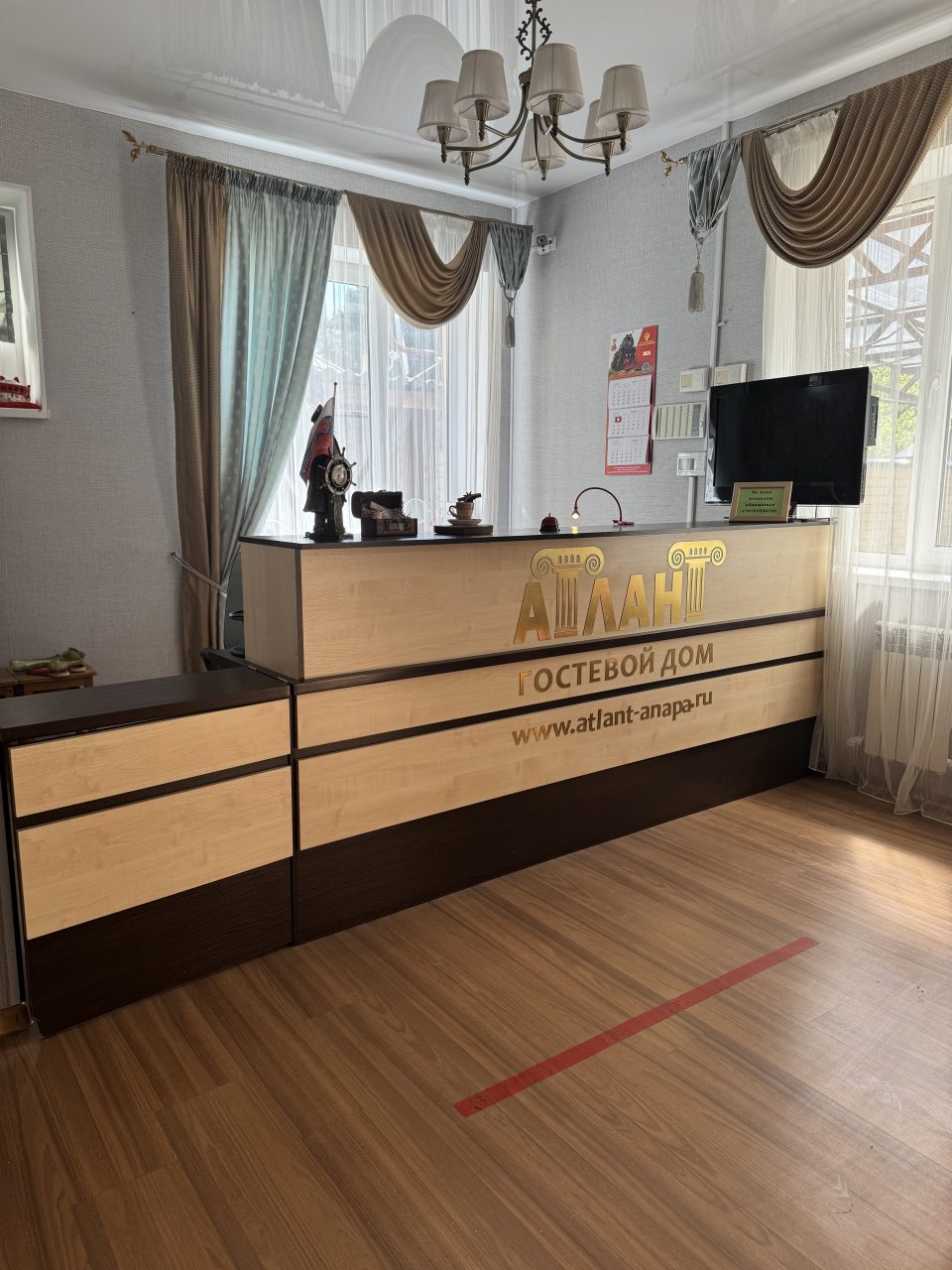 Двухместный (Номер с 1 кроватью и балконом), Гостевой дом Атлант