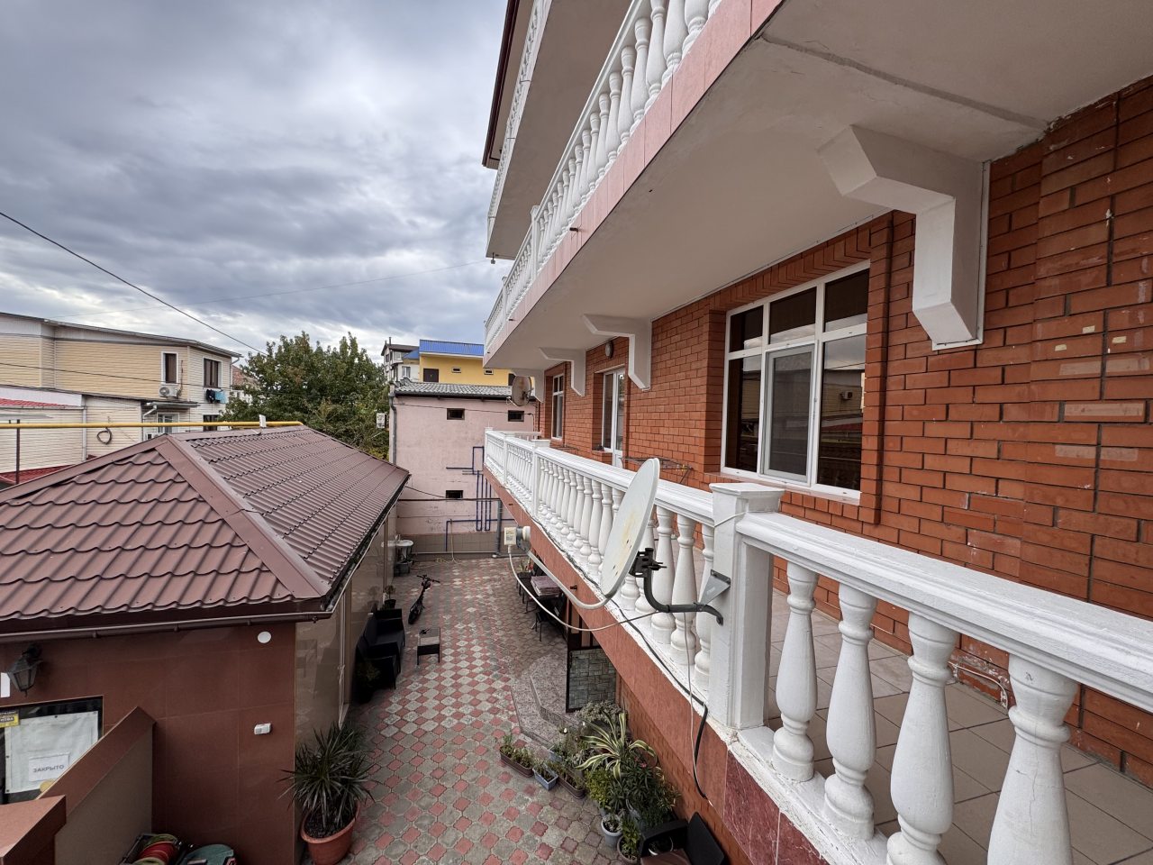Парковка, Гостевой дом Алгор