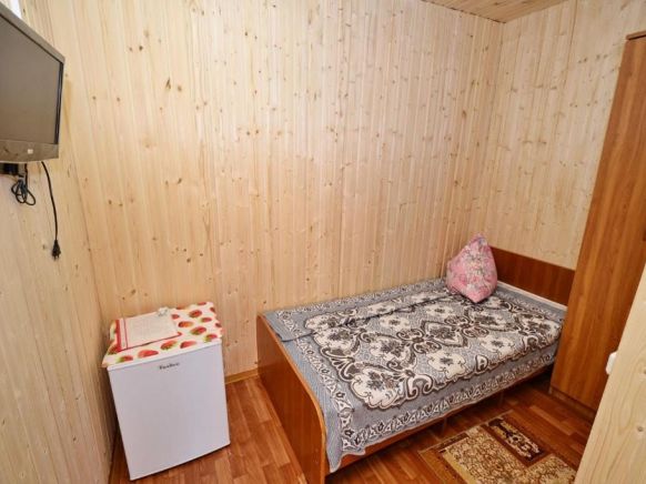 Фотография номера базы отдыха Золотая Лагуна