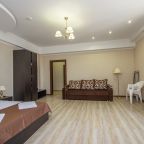 Полулюкс (Делюкс с видом на море), Отель Luxury House