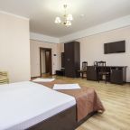Трехместный (Комфорт трехместный), Отель Luxury House