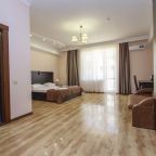 Четырехместный (Комфорт четырехместный), Отель Luxury House