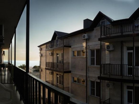 Отель Luxury House