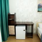 Двухместный (СТАНДАРТ с двуспальной кроватью и балконом), Гостевой дом Алиса