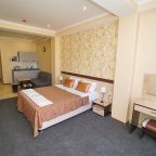 Апартаменты (Cтудия 3-х местная с балконом I корпус), Апартаменты ЖК Дом на Цветочной