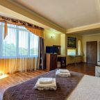 Двухместный (Стандартный двухместный номер с 2 - х спальная кровать, + дополнительное кресло кровать.), Гостиница Сибирь