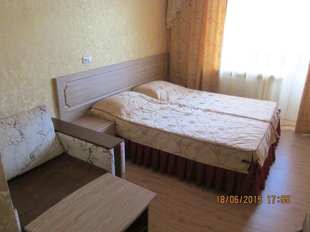 Двухместный (Стандартный двухместный номер с 2 отдельными кроватями) отеля Сибирь Джемете, Анапа