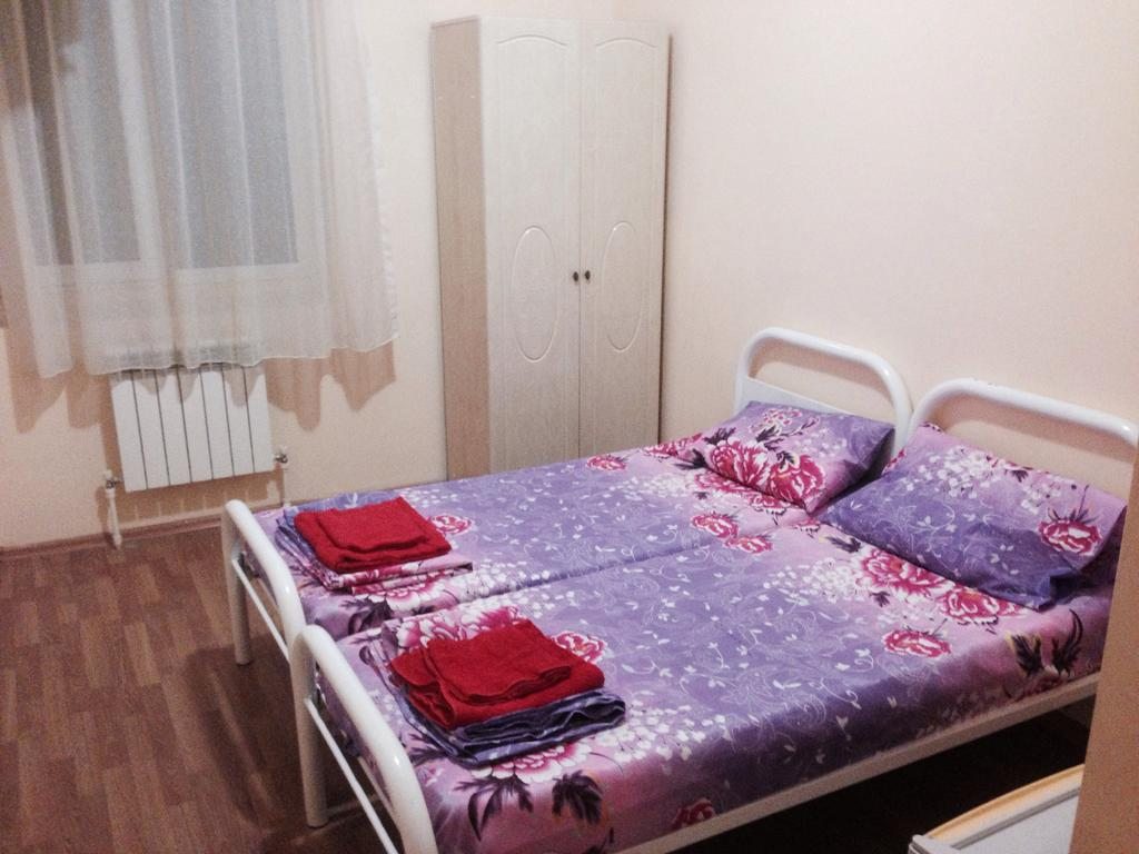 Двухместный (Бюджетный двухместный номер с 2 отдельными кроватями) гостевого дома Азия, Витязево