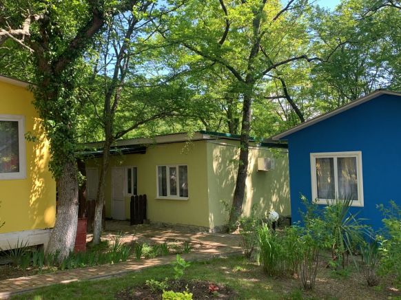 Фотография номера базы отдыха Бирюза-Юг