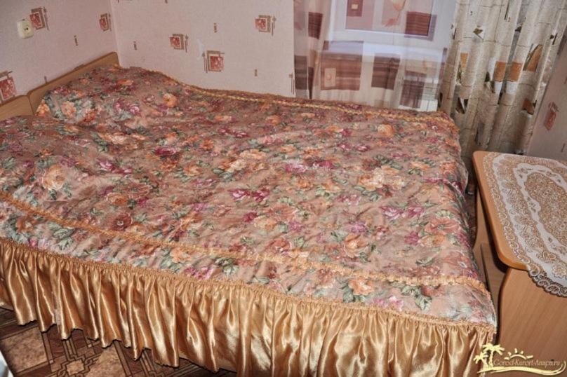 Двухместный (Бюджетный двухместный номер с 1 кроватью или 2 отдельными кроватями) гостевого дома Надежда на Лермонтова, Витязево