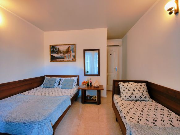 Фотография номера гостевого дома Морской