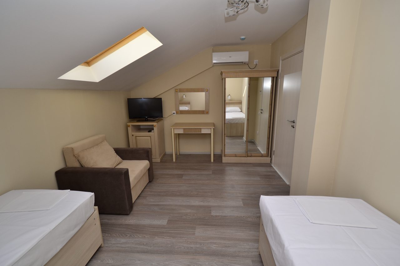 Номер (Эконом мансарда), Отель Venera Resort