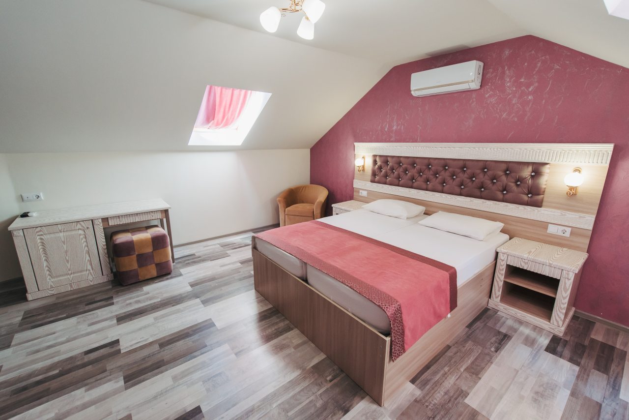 Номер (Семейный мансарда), Отель Venera Resort