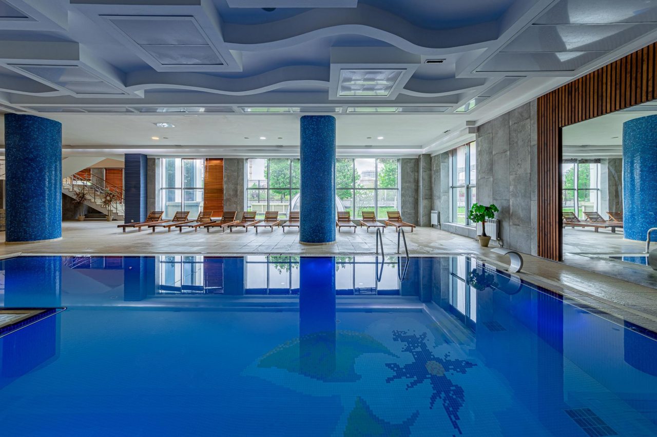 Крытый бассейн, Отель Cosmos Selection Grozny City