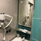 Двухместный (Номер с двуспальной кроватью без балкона в корпусе Магнолия 2), Отель Магнолия