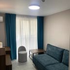 Полулюкс (С двуспальной кроватью без балкона в корпусе Магнолия 2), Отель Магнолия