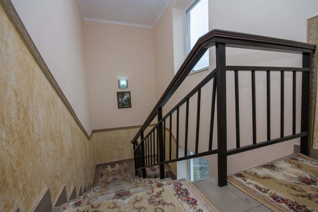 Двухместный (Двухместный номер с 2 отдельными кроватями и ванной комнатой) гостевого дома Пальмира, Адлер