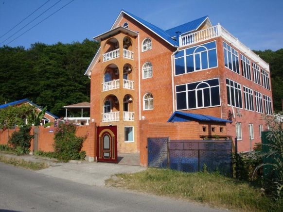 Гостиница Ношен, Лазаревское