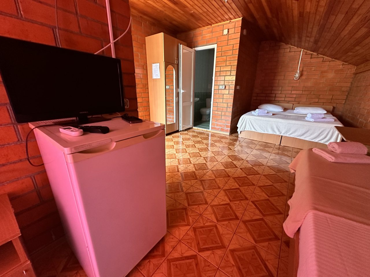 Трехместный (Стандарт в коттедже), Гостевой дом Ношен