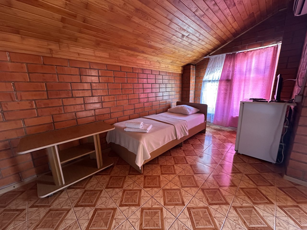 Трехместный (Стандарт в коттедже), Гостевой дом Ношен