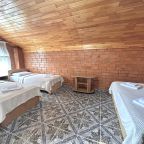 Трёхместный и более (Четырехместный стандарт в коттедже), Гостевой дом Ношен