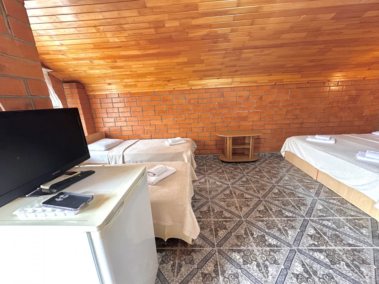 Трёхместный и более (Четырехместный стандарт в коттедже), Гостевой дом Ношен