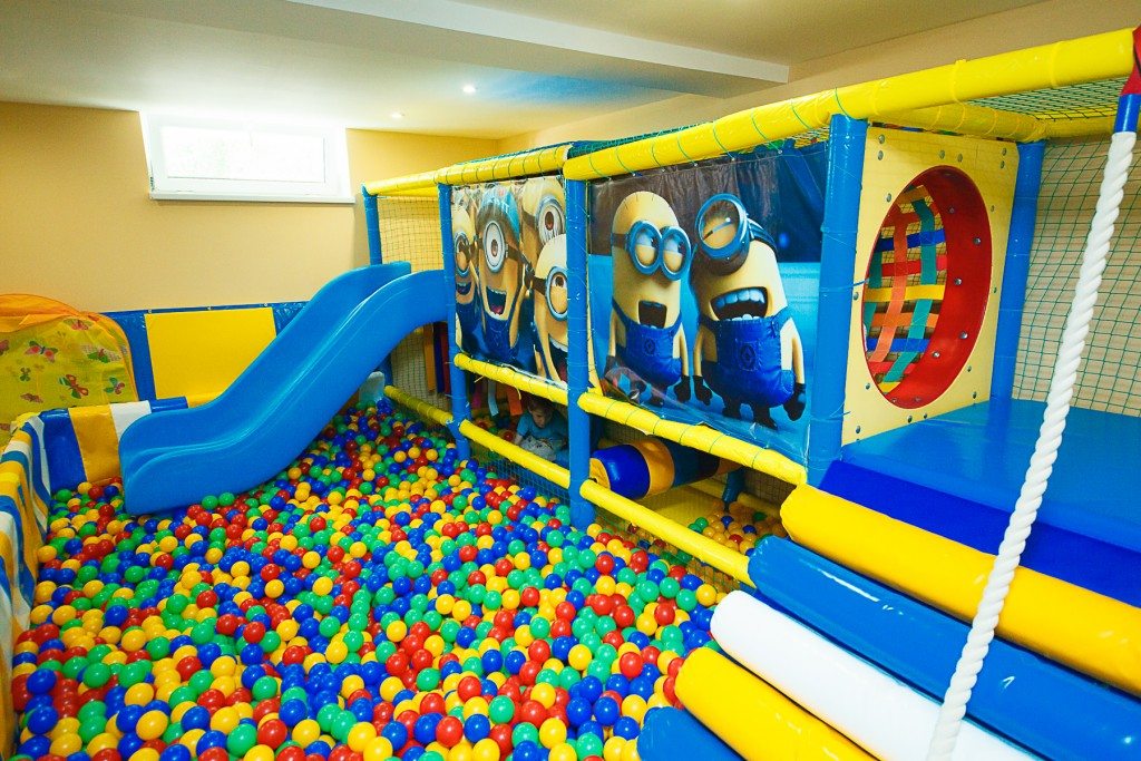 Детская игровая комната в парк-отеле «Лазурный берег» 3*,