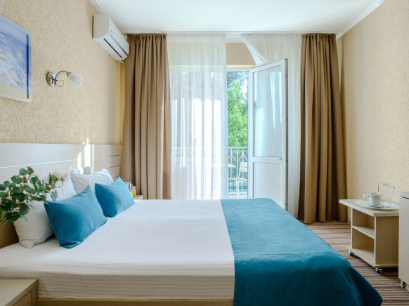 Фотография номера гостиницы Лазурный берег