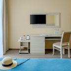 Двухместный (Стандарт, Улучшенный), Парк-Отель Лазурный берег