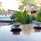 Сад, Отель Л'аморе