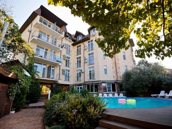 Отель Л'аморе