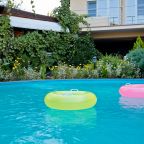 Сад, Отель Л'аморе