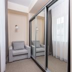 Семейный (Family Suite with balcony), Отель Democratia Ultra All Inclusive Family Hotel