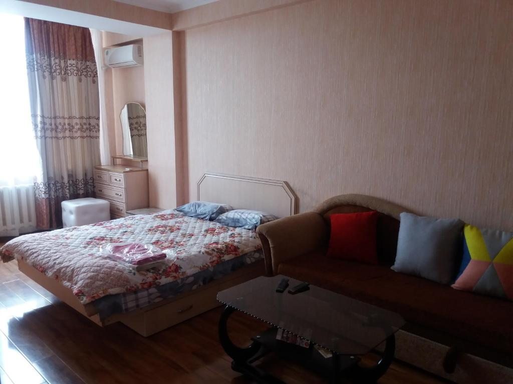 Апартаменты (Улучшенные апартаменты) апартамента Bestshome Apartments, Бишкек