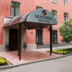 Фасад отеля Максима Ирбис 3*, Москва