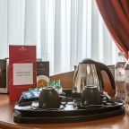 Полулюкс (Венера), Отель Максима Панорама