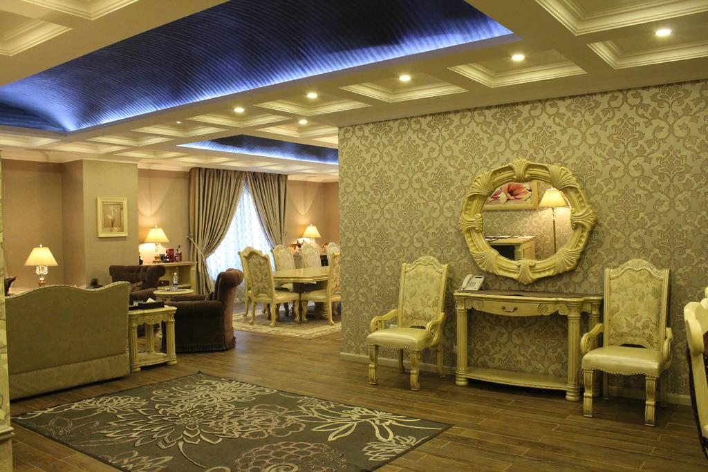 Сьюит (Президентский люкс), Отель Golden Tulip Bishkek